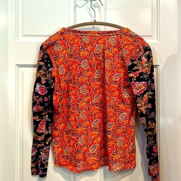 Cino gorgeous Paisley mixed media top nwot size small - Picture 9 of 9